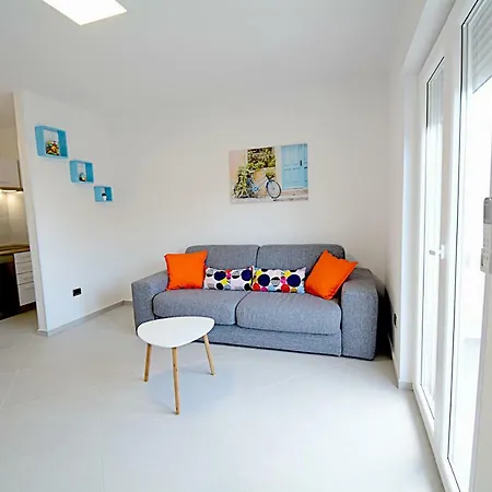 La Piazza * 乌马格