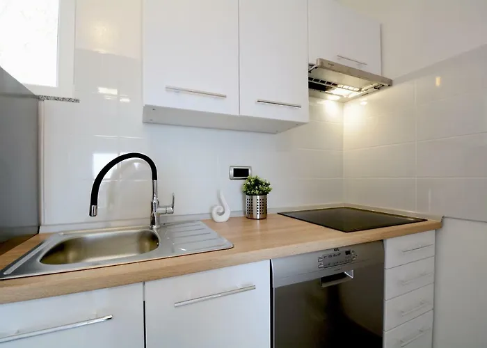 아파트 La Piazza 우마그